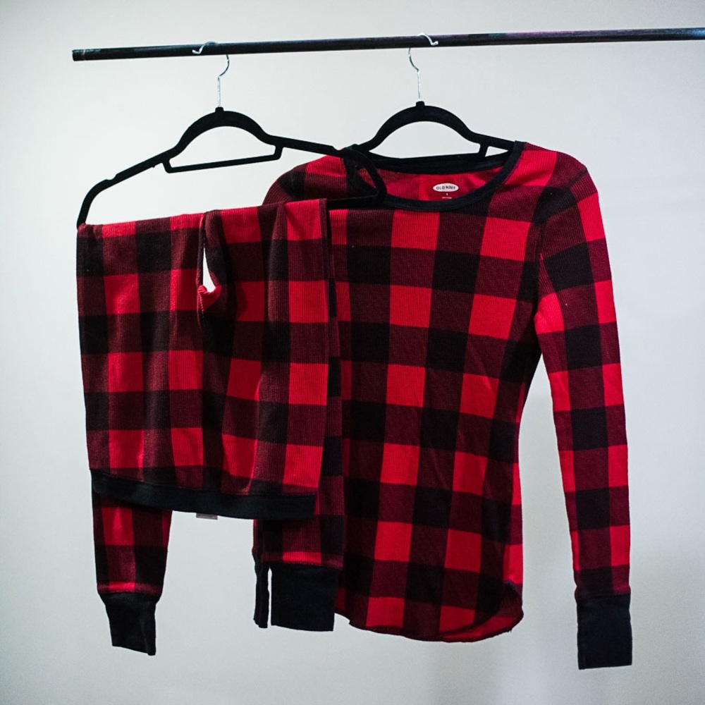 Old Navy thermal set